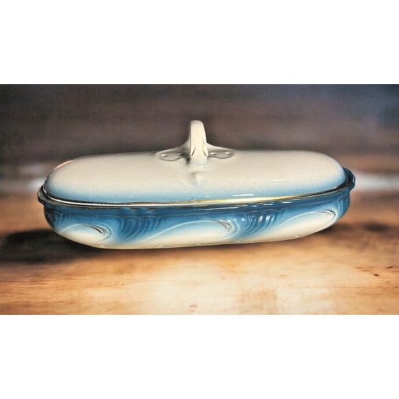 Villeroy and Boch (Mettlach) Antique Pitcher w/ Wash Basin (4 pieces) - Picture 9 of 9